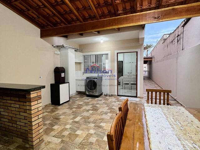 Casa para Venda em Guarulhos - 2