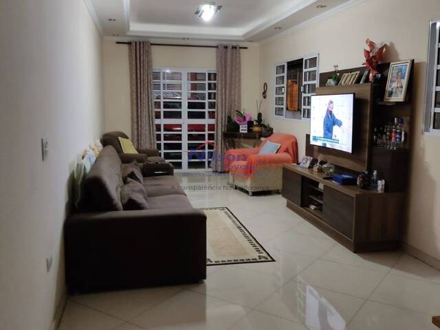 Casa para Venda em Guarulhos - 2