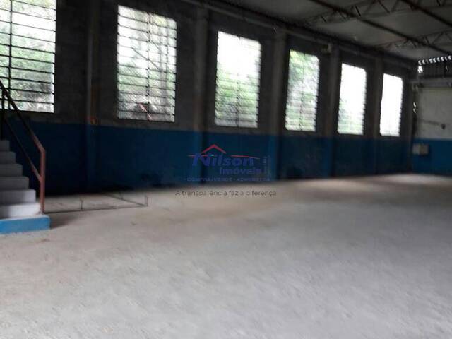 Sala para Locação em Itaquaquecetuba - 3