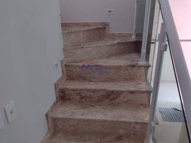 Casa para Venda em Guarulhos - 3