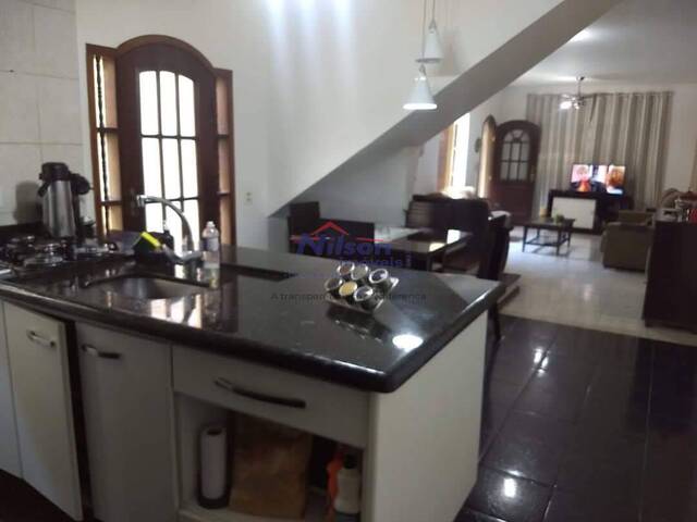 Casa para Venda em Guarulhos - 2