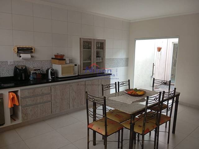 Casa para Venda em Guarulhos - 2