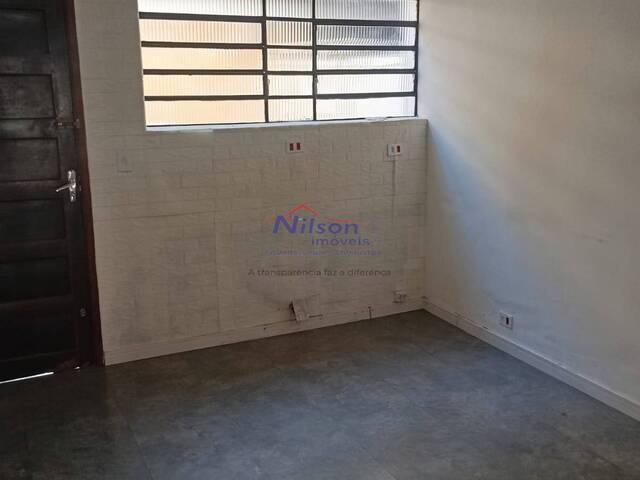 Sobrado para Venda em Guarulhos - 3